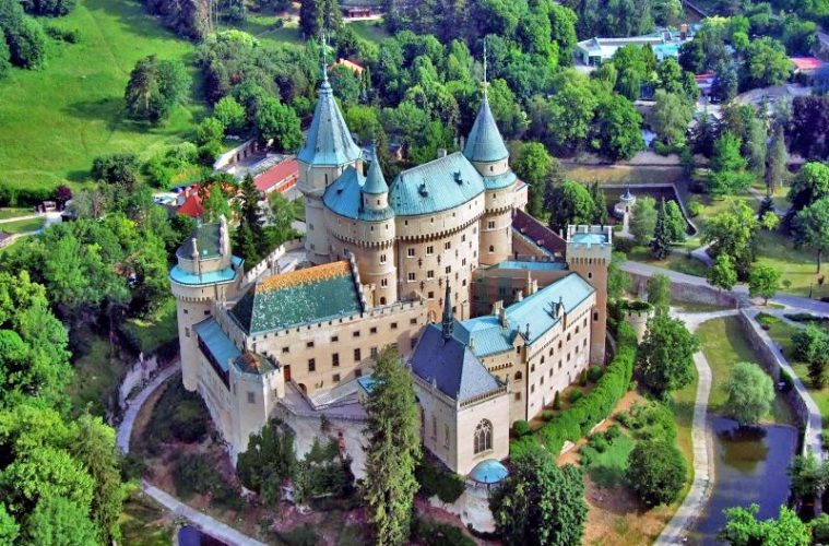 25 Fairytale Castle Hotels In Europe For A Weekend Getaway
